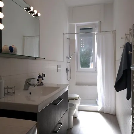 דירה Arenelle House By Holiday World *